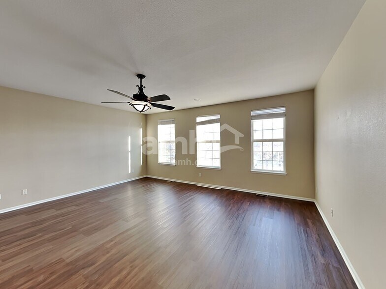 Building Photo - 23559 E Arkansas Pl