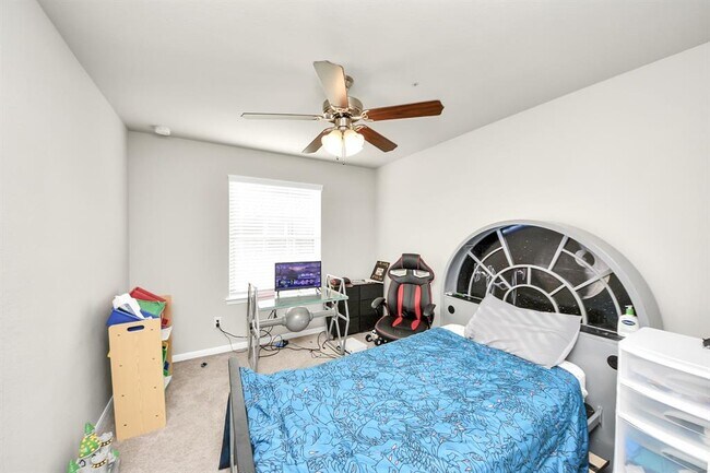 Building Photo - 6302 Prince Pl Dr