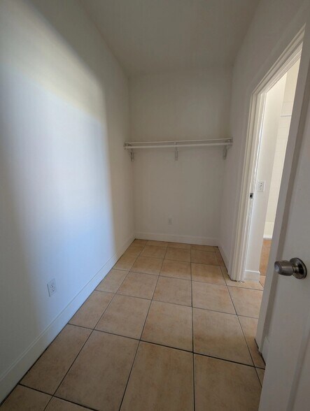 Building Photo - 2801 San Marino St