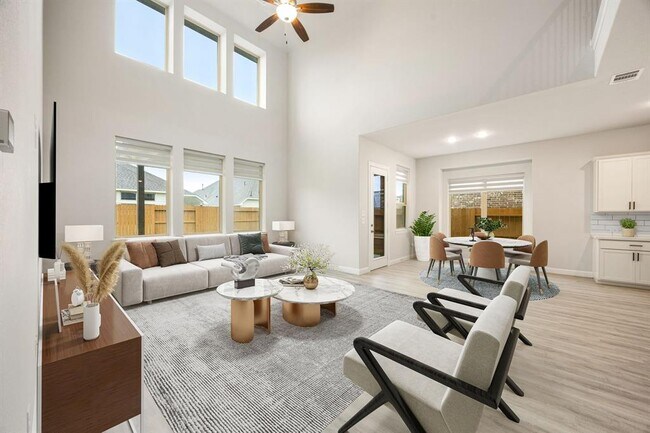 Building Photo - 142 Sunray Creek Dr
