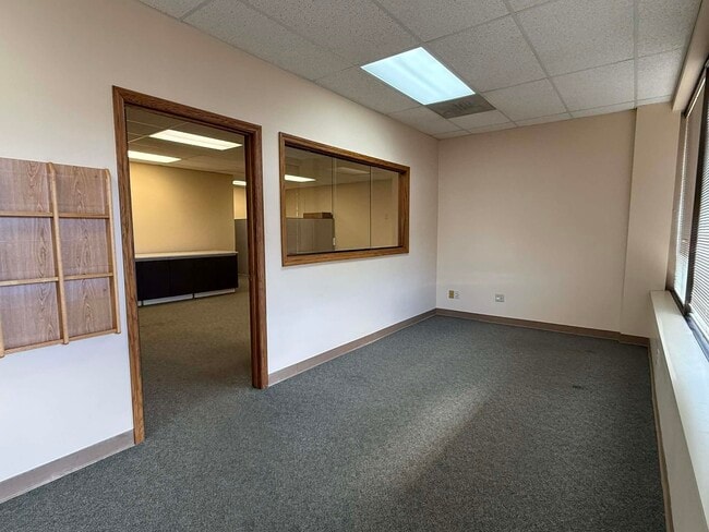 Building Photo - 1411 Pate Plaza Dr