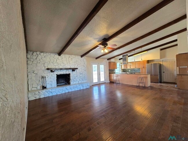 Building Photo - 1091 C R G