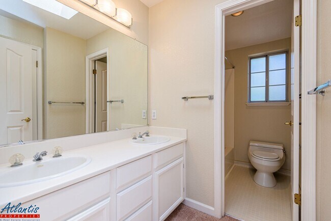 Building Photo - Lovely Willow Glen Home | Prime Location