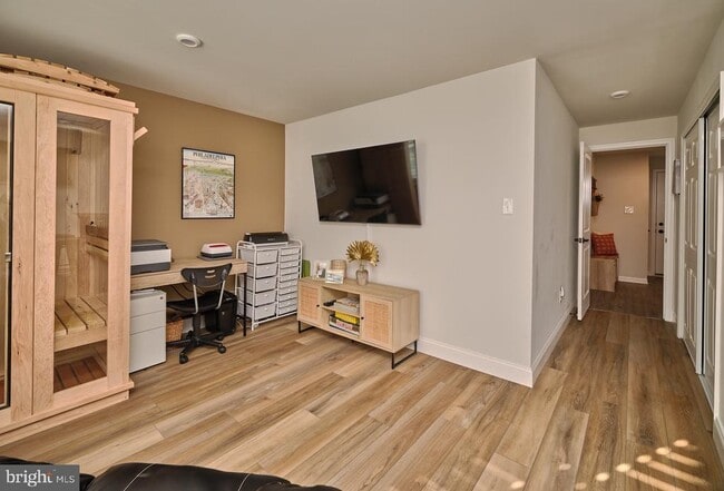 Building Photo - 39 Ortiz Dr