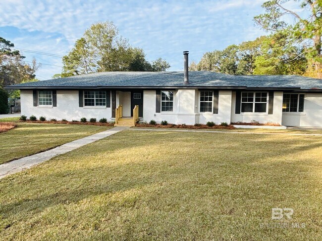 Primary Photo - 9151 Old Mobile Rd