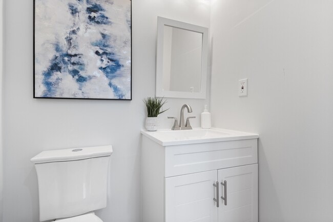 Building Photo - 521 Homewood Ave