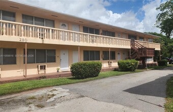 Building Photo - 280 SW 11th Ave