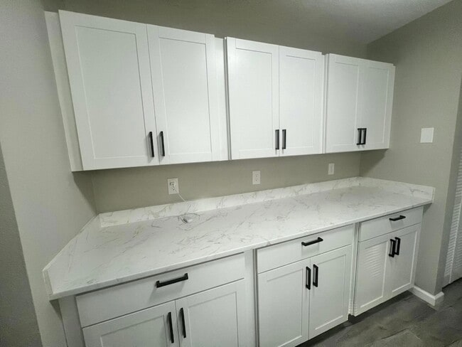 Building Photo - 46 Sedgwick Trail