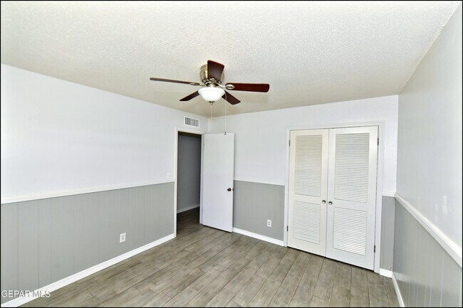 Building Photo - 9125 W H Burges Dr