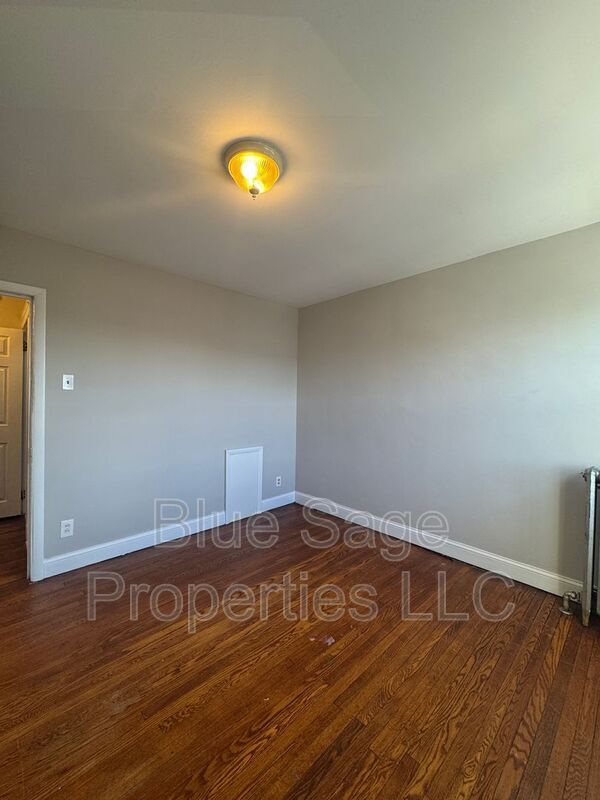 Building Photo - 7107 Stockley Ave