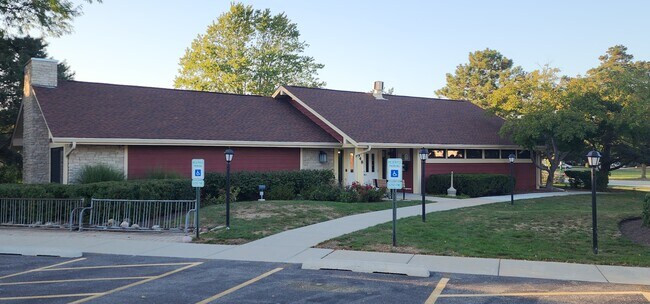 Building Photo - 735 Plum Tree Ct