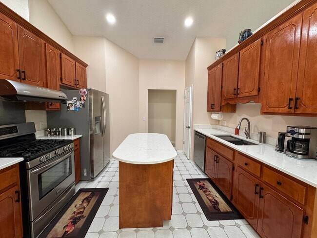 Building Photo - 4227 Marysa Dr