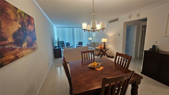 Building Photo - 2501 S Ocean Dr