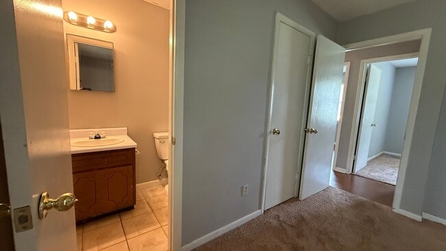 Building Photo - Charming 3-Bedroom Home in the Heart of Ri...
