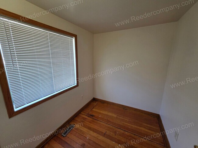 Building Photo - 830 Wilcox St