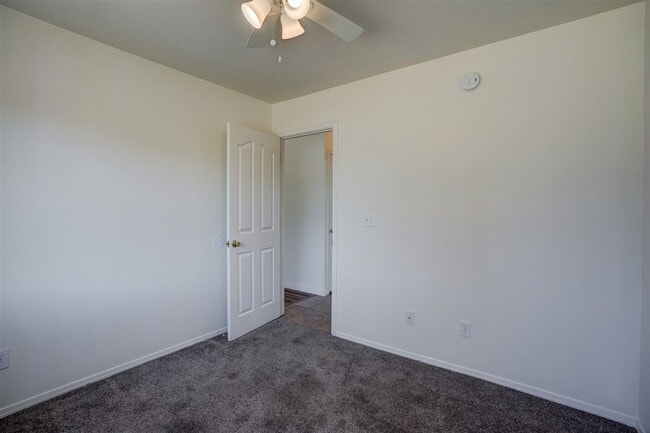 Building Photo - 3150 N Greg Dr