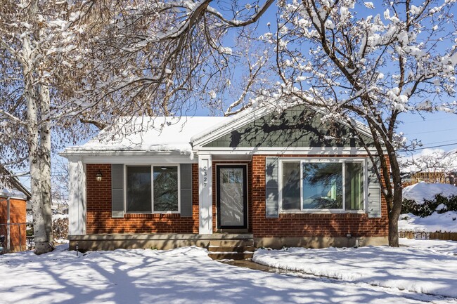 Primary Photo - Beautifully Updated 3-Bedroom Home with Mo...