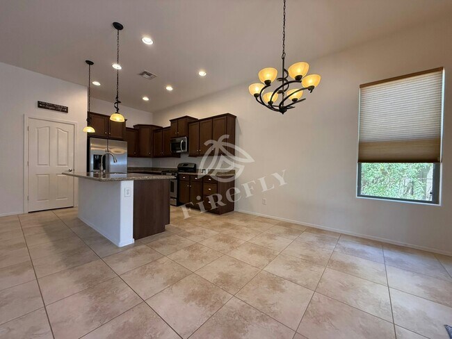 Building Photo - 12873 N 175th Dr