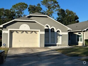 Building Photo - Charming 3 Bed 2 Bath Home in in Sanford