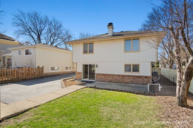 Building Photo - 1407 Wilson Ave