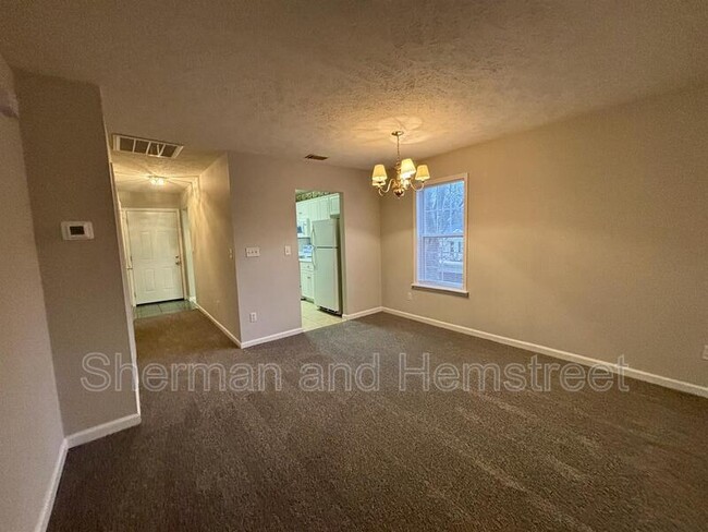 Building Photo - 802 Fripp Ct