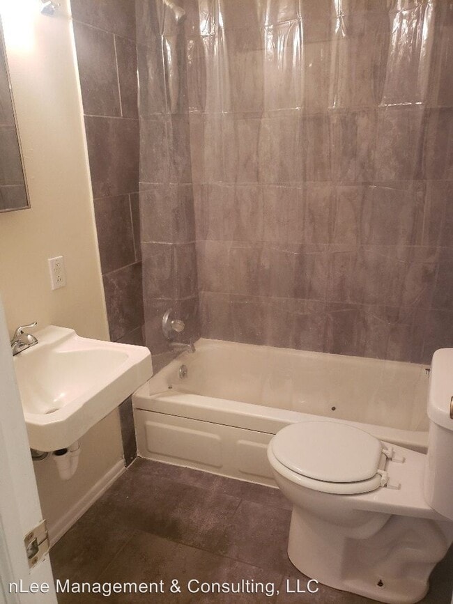 Building Photo - 1889 190th Rd