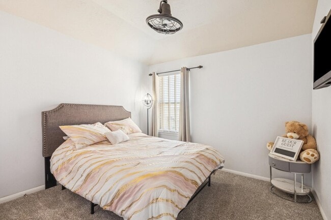 Building Photo - 8103 Heartbrook Field Ln