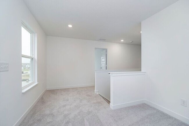 Building Photo - Brand New 5 Bedroom 3 Full Bath in Booming Westfield!