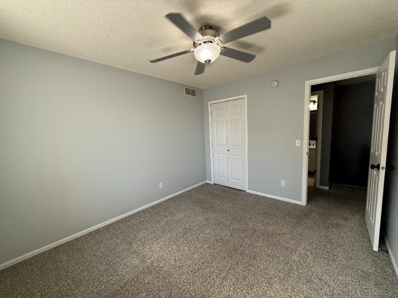 Building Photo - 14357 Estates Ave