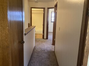 Building Photo - 9135-9137 N. Swan Rd