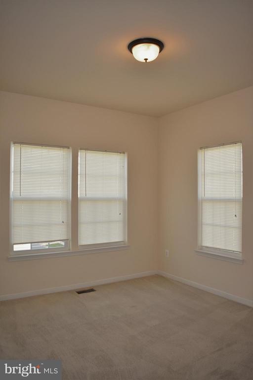 Building Photo - 212 Mill Pond Rd