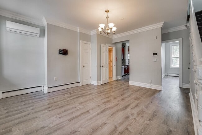 Building Photo - 214 Olean Ave