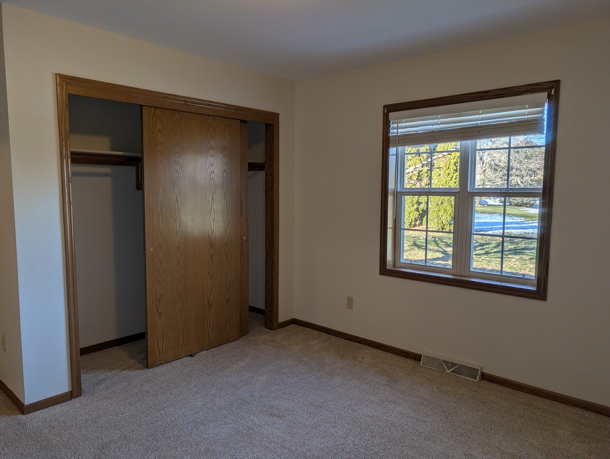 2nd Bedroom - N58W23824 Hastings Ct