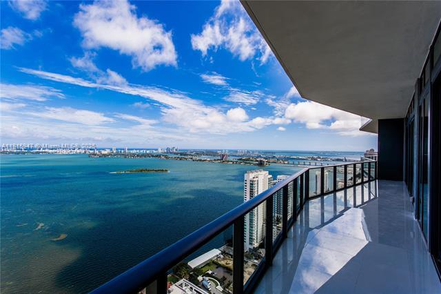 Building Photo - 460 NE 28th St