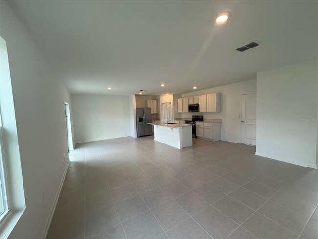 Building Photo - 4378 River Beacon Blvd