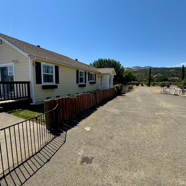 Building Photo - 5292 Williams Rd