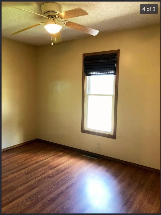 Building Photo - 215 E New Melville Rd