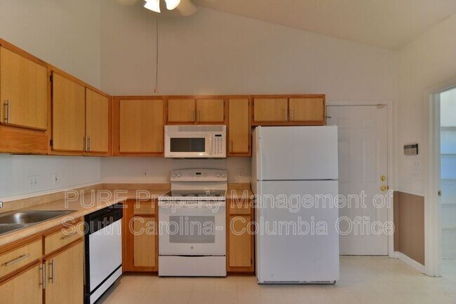 Building Photo - 45 Bradstone Cir