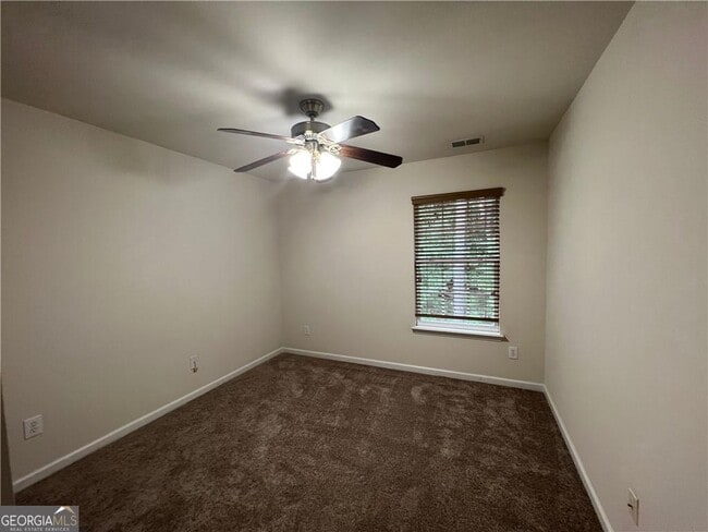 Building Photo - 9814 Murano View