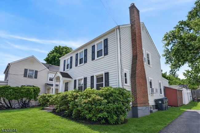 Building Photo - 12 Capner St