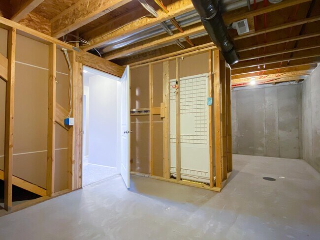 Building Photo - 9626 Sweet Autumn Dr