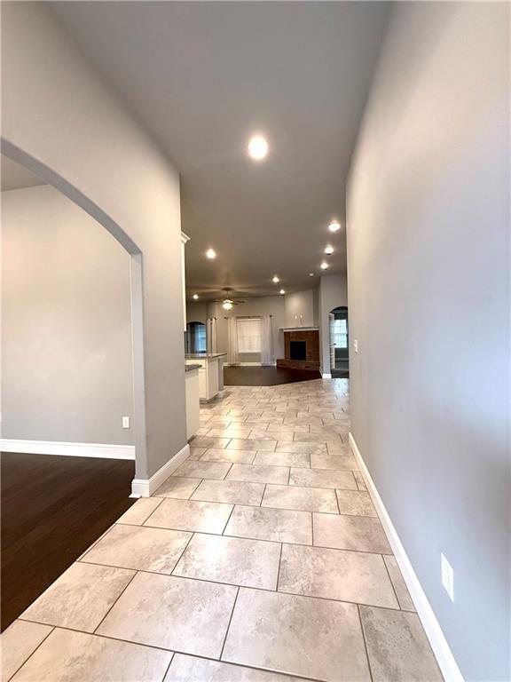 Building Photo - 4504 SW Plumley Ave