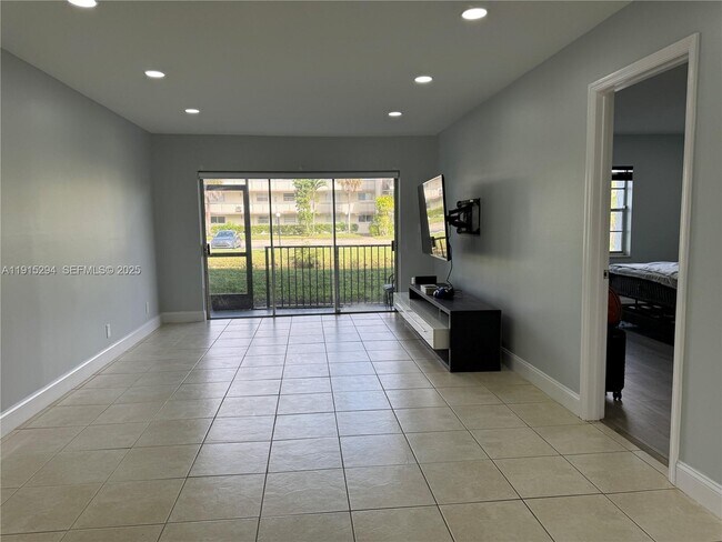 Building Photo - 7561 NW 16th St