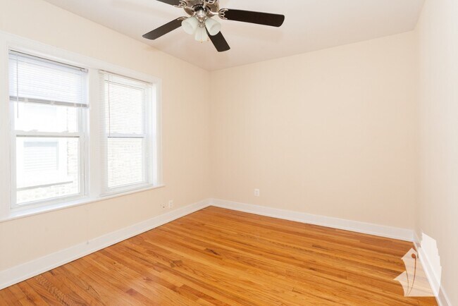 Building Photo - 4841 N Wolcott, Unit 4837-3A, Chicago, IL 60640-3A