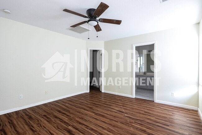 Building Photo - Two Story Home For Rent Available Now!