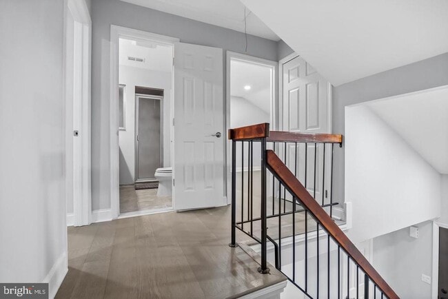 Building Photo - 17 Winchester Dr