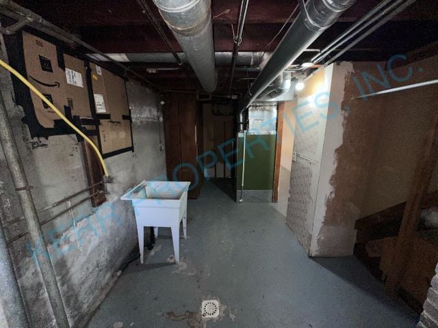 Building Photo - Charming 3-Bedroom Retreat in Portland wit...