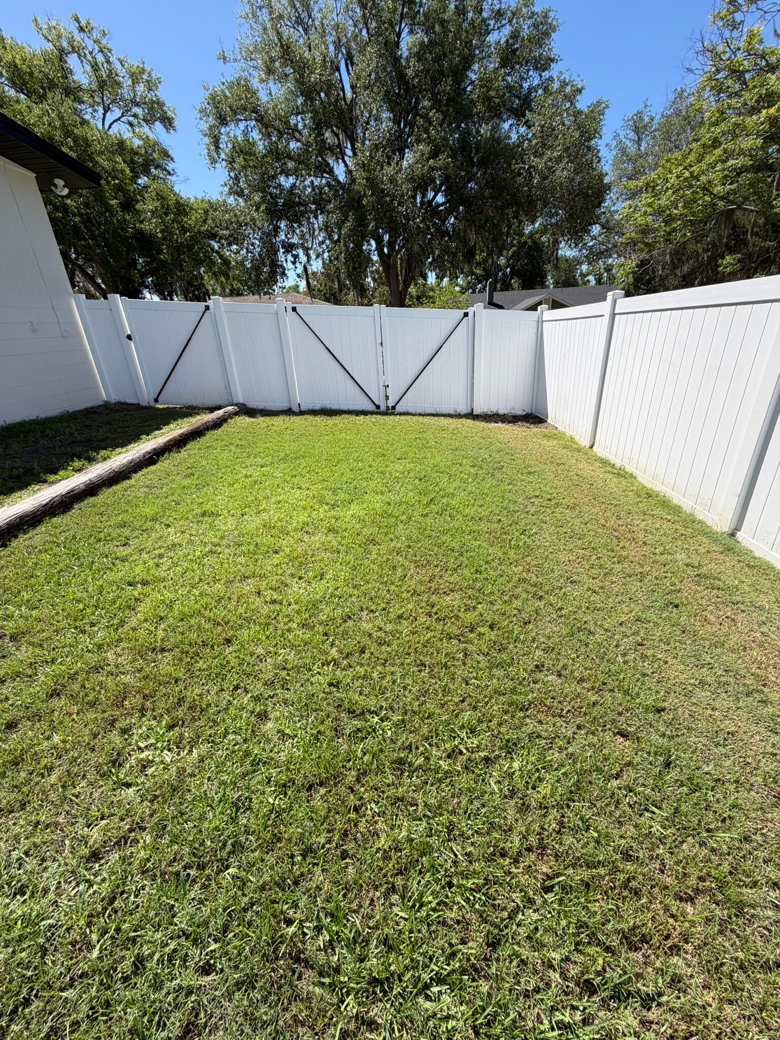 Building Photo - 268 2nd St