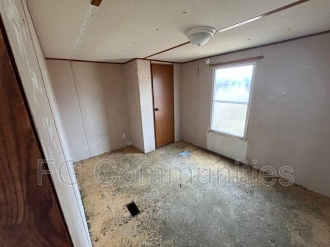 Building Photo - 100 2nd Ave SE