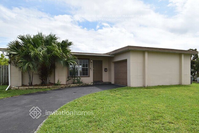 Building Photo - 8410 NW 24th Pl